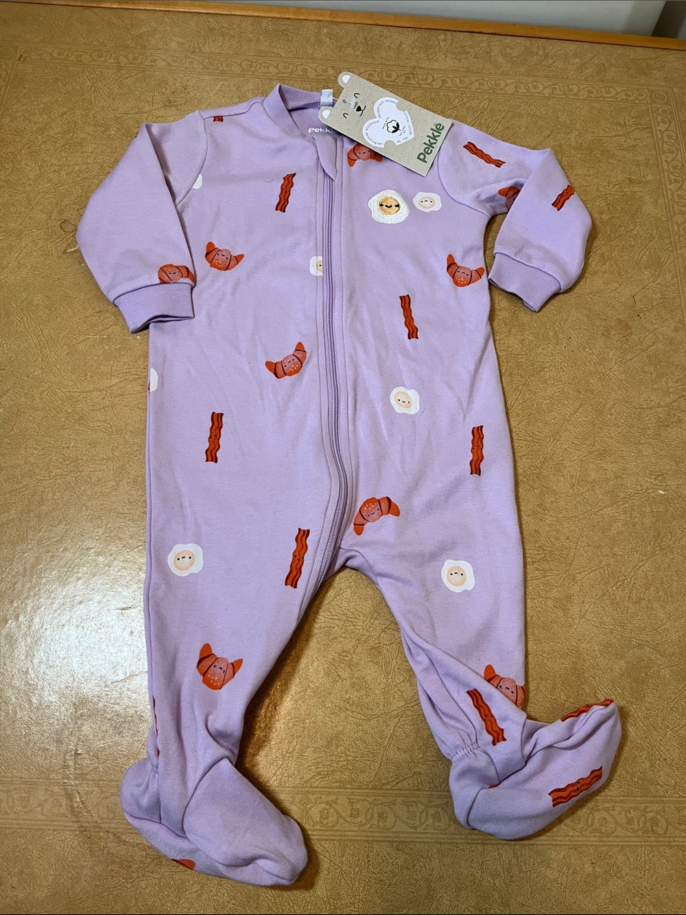 NWT 6M Pekkle bacon, eggs and croissants sleeper